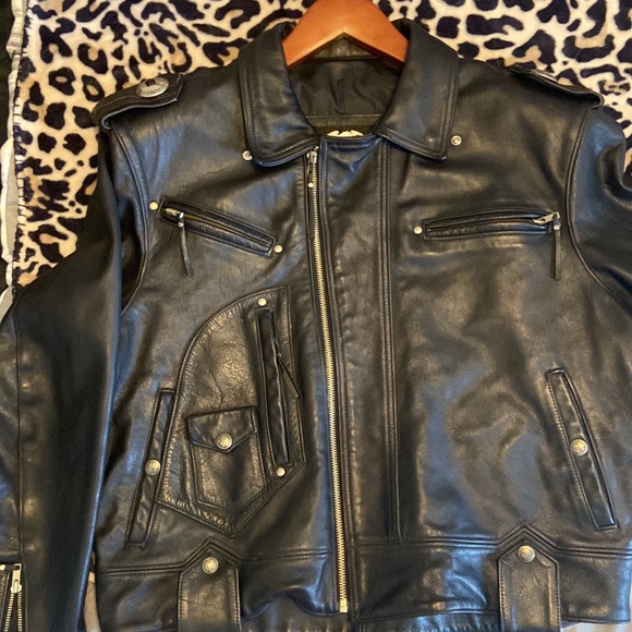 GENUINE LEATHER Harley Davidson Motorcycles One of a kind vintage leather jacket - Picture 5 of 14